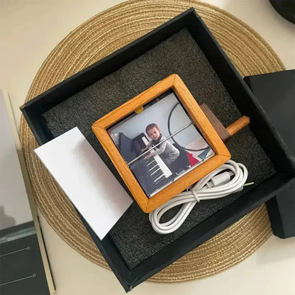 Crank Photo Box - DroppLux